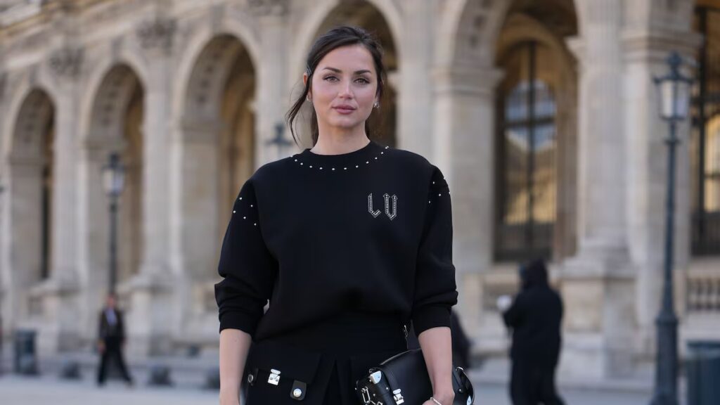 Ana de Armas disfruta de las compras de lujo a pocas semanas de su ruptura con Tom Cruise