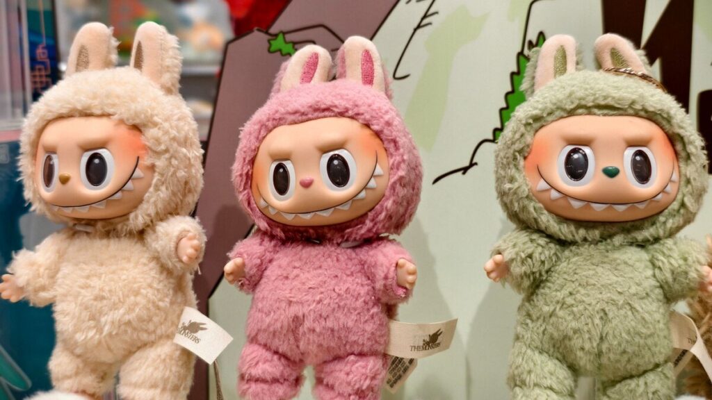 Película de Labubu en proceso con el director de Paddington, Paul King