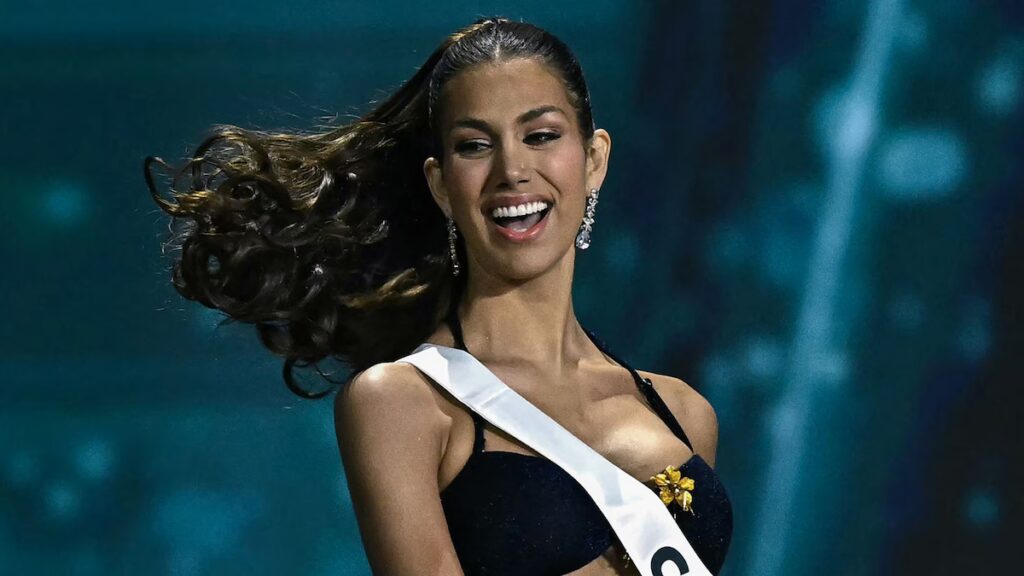 Miss Cuba Lina Luaces comparte por qué honró a Lili Estefan en Miss Universo 2025