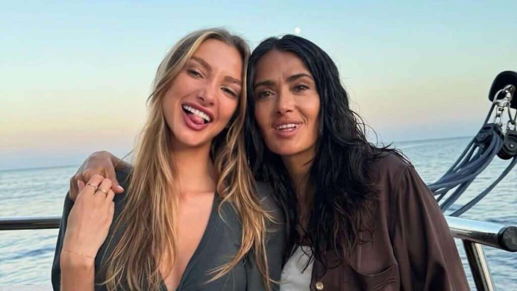 Mathilde Pinault comparte raros momentos familiares con Salma Hayek