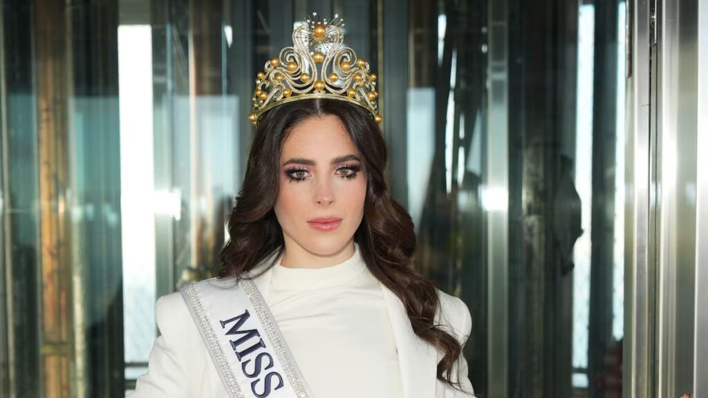 Miss Universo 2025 Fátima Bosch abandona entrevista tras preguntas incómodas