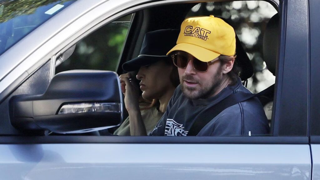 Eva Mendes y Ryan Gosling provocan rumores de renovación de votos después de las compras navideñas con sus hijas