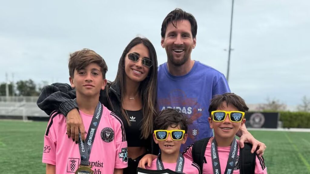 Messi y su familia viajan a Uruguay para celebrar el cumpleaños número 15 de la hija de Luis Suárez