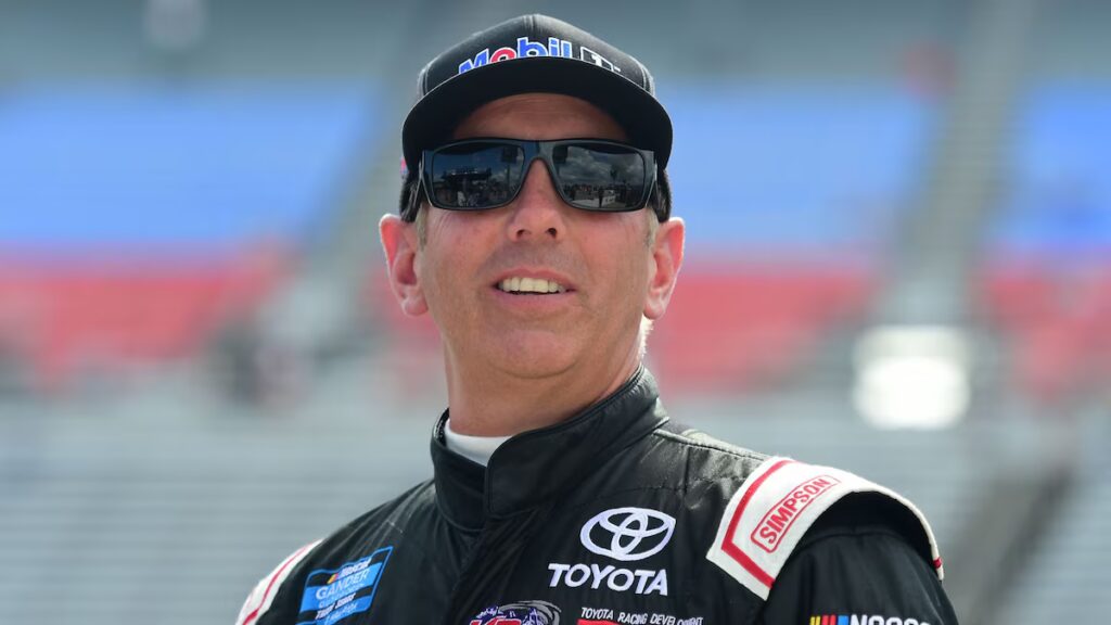 Greg Biffle, esposa e hijos de NASCAR mueren en devastador accidente aéreo