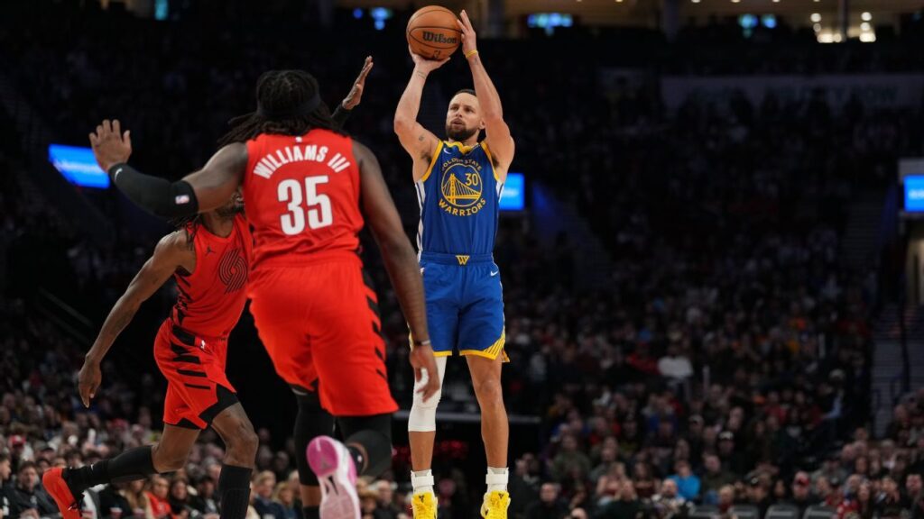 Stephen Curry, entre la puntería y la vigencia, superó un récord de Michael Jordan
