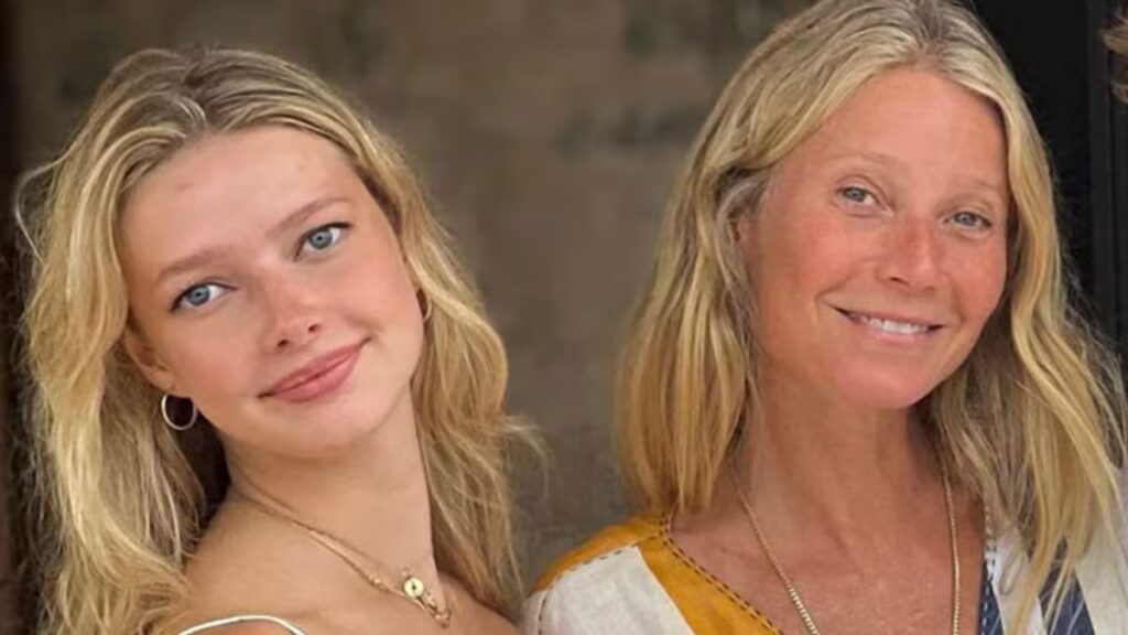 Gwyneth Paltrow y su hija Apple gemela en pijama a juego durante una sesión de cocina sin maquillaje