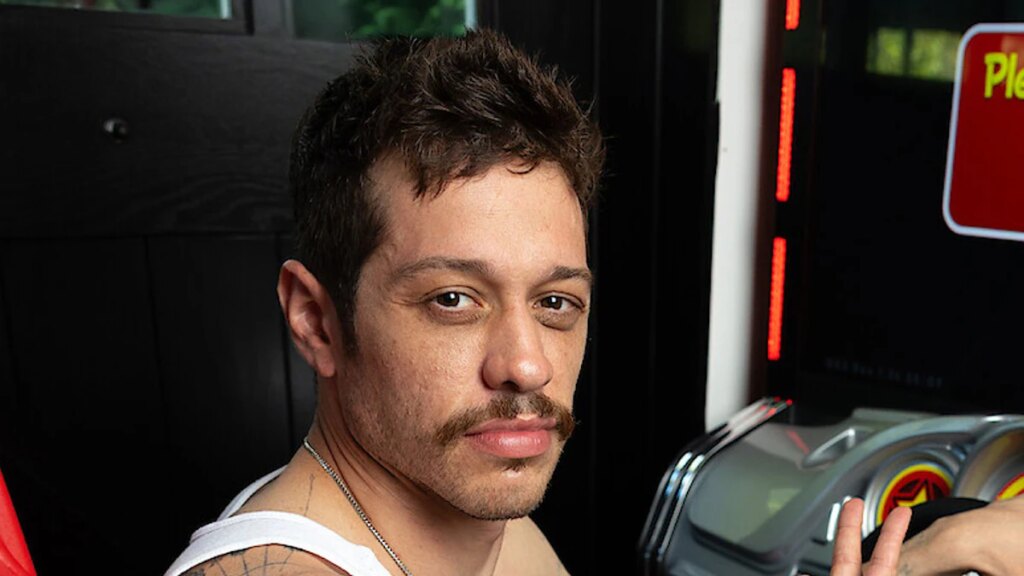 Prepárate para entrar al garaje de Pete Davidson con su nuevo podcast