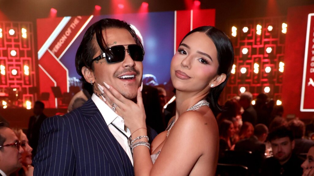 Ángela Aguilar y Christian Nodal celebran un romántico Año Nuevo antes de su boda religiosa