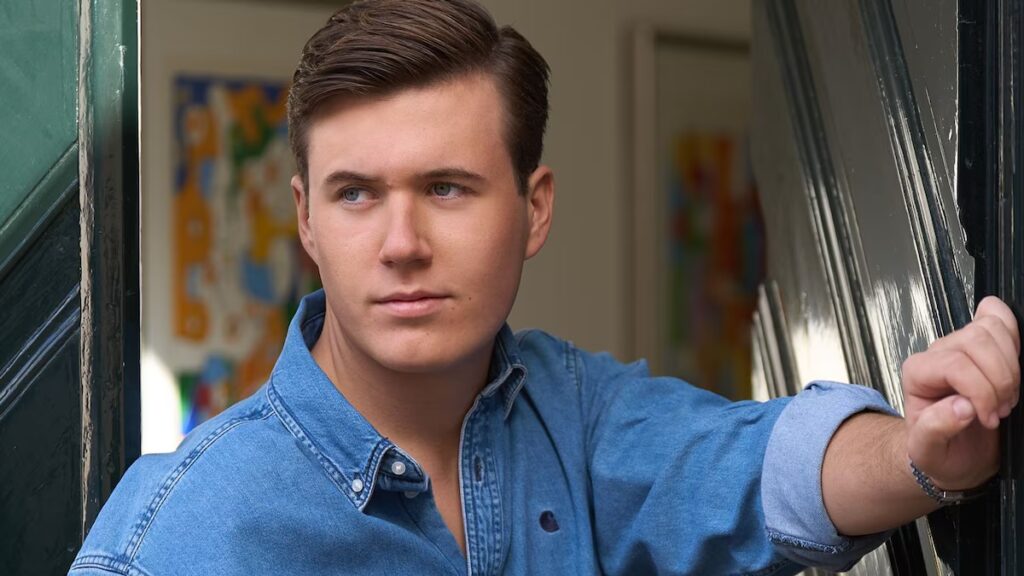 El príncipe Christian suspende su entrenamiento militar para sustituir al rey Federico