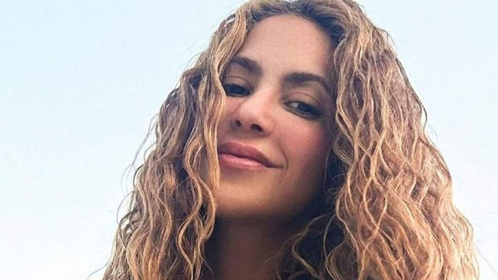 ¿Está trabajando en el himno del Mundial 2026?