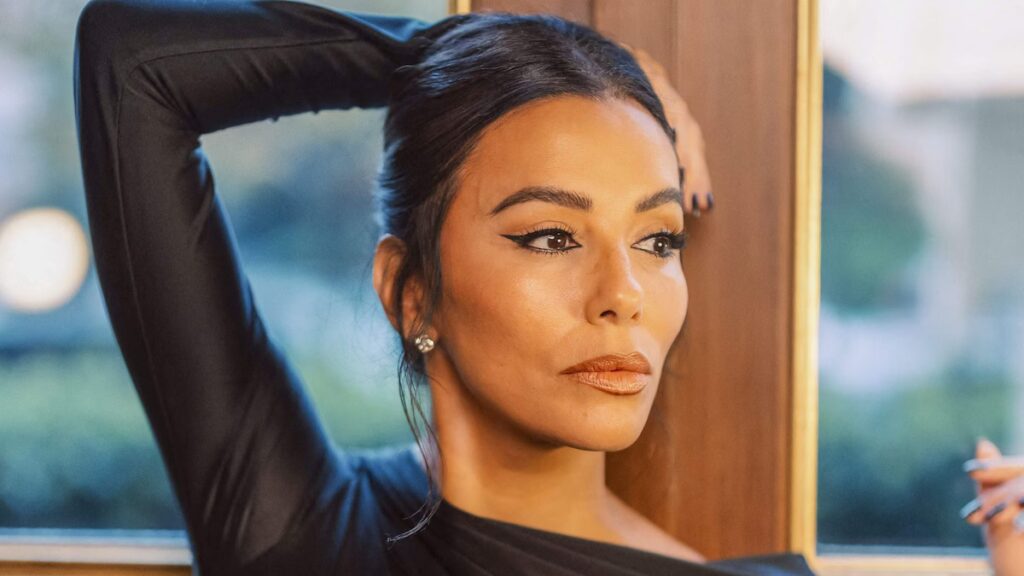 Eva Longoria comparte su admiración por Victoria Beckham en medio del drama de Brooklyn y Nicola