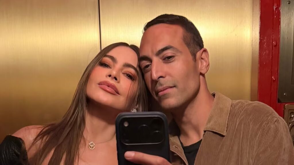 Sofía Vergara brilla en cuero en after-party con productor de cine