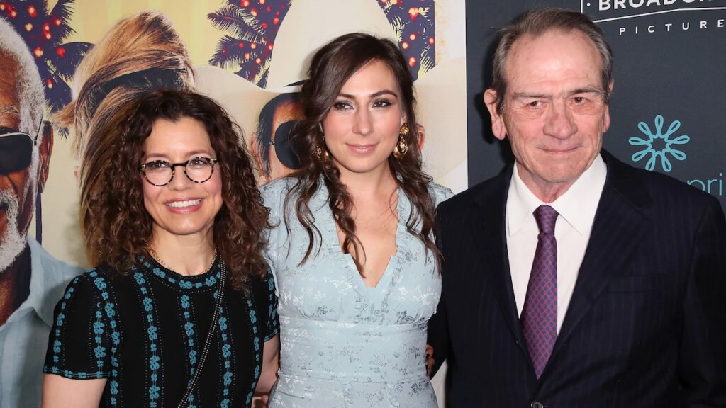 Tommy Lee Jones rompe su silencio tras la muerte de su hija Victoria