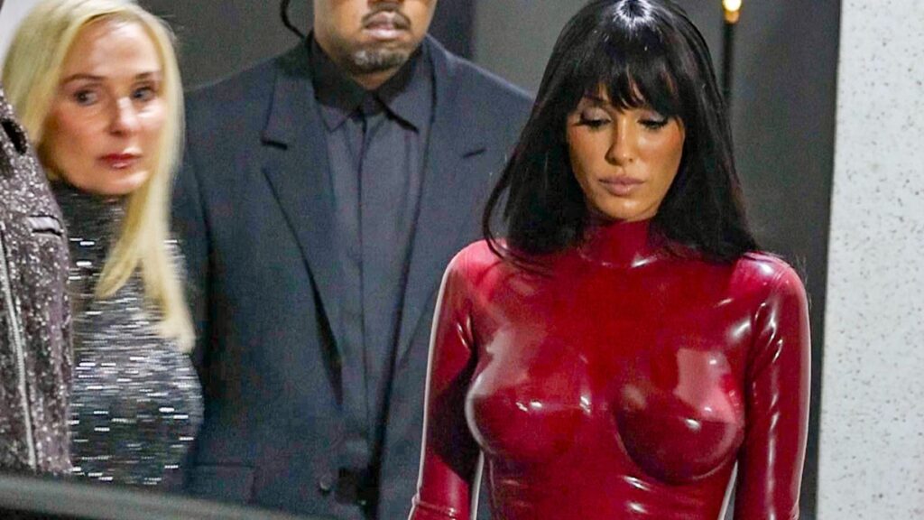 Bianca Censori muestra su último talento oculto