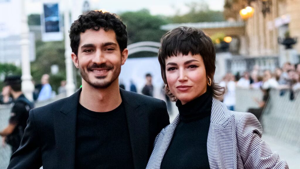 Úrsula Corberó se convierte en mamá por primera vez con su pareja Chino Darín