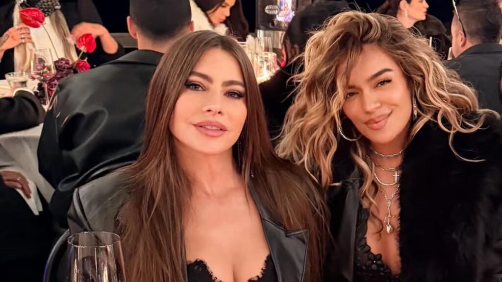 Sofía Vergara celebra su amistad con Karol G en honor a su cumpleaños