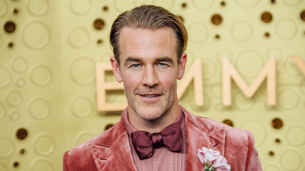 Muere James Van Der Beek, estrella de ‘Dawson’s Creek’, a los 48 años tras luchar contra el cáncer