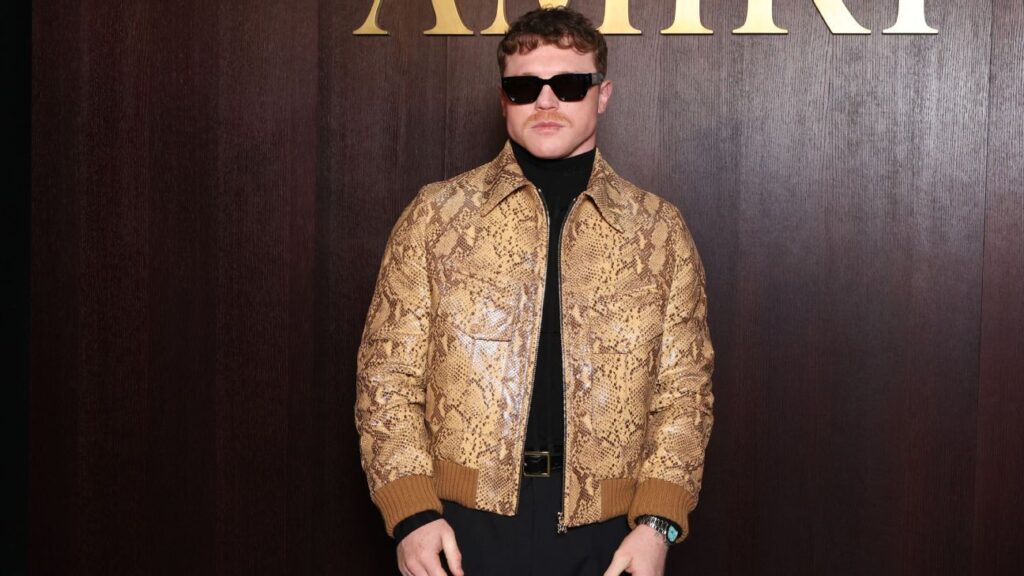 Canelo atribuye derrota ante Crawford a problemas físicos