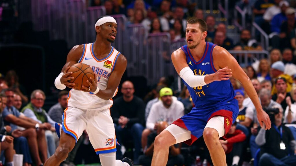 Shai Gilgeous-Alexander y Nikola Jokic, cerca de la inelegibilidad para el MVP