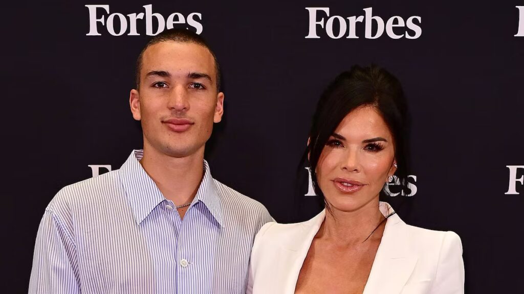 Lauren Sánchez Bezos celebra el cumpleaños de su hijo Nikko con una tarta épica de los Power Rangers