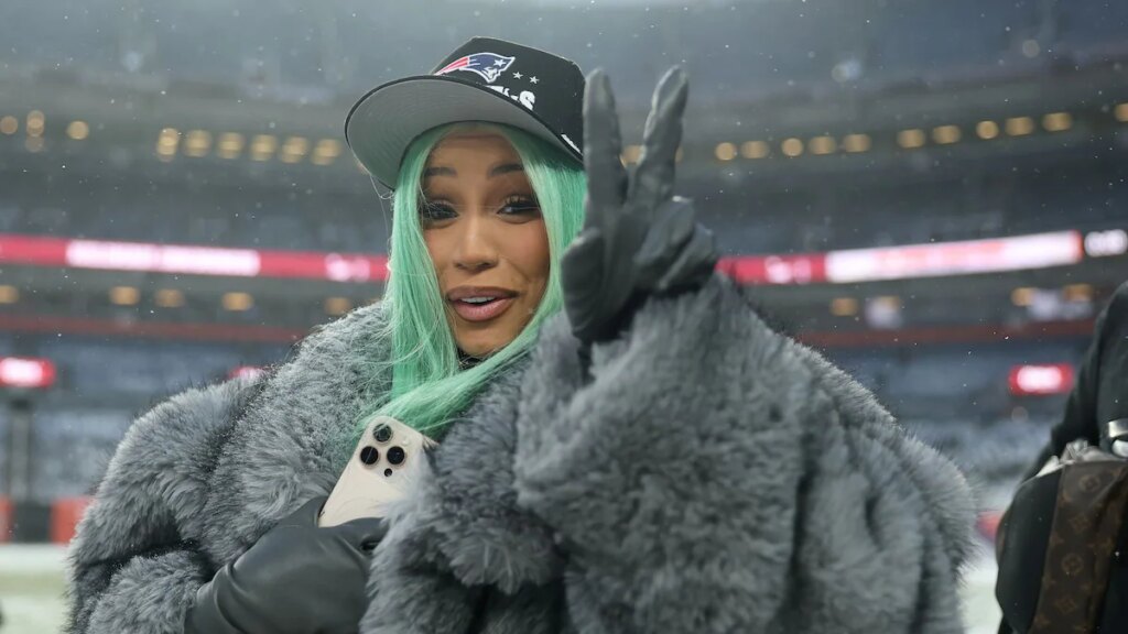 Cardi B planea gastar una gran cantidad de dinero en el Super Bowl de 2026