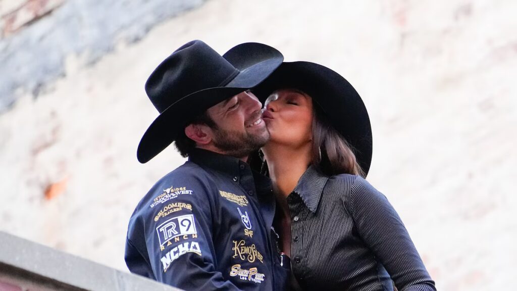 Dentro de su reconciliación y lo que sigue