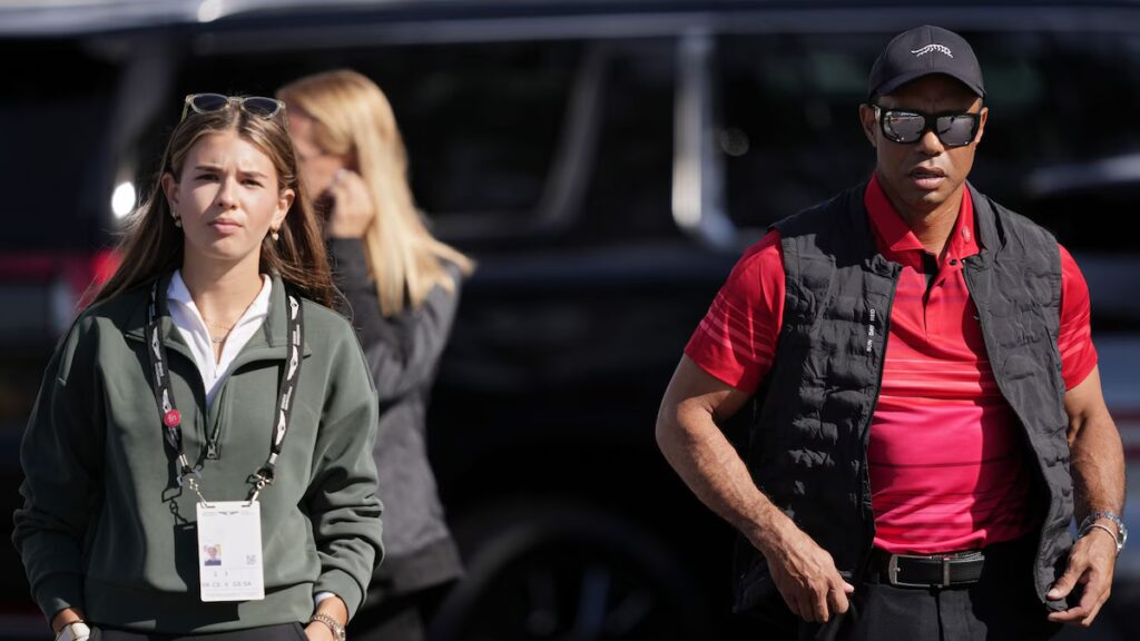 Kai Trump se une a Tiger Woods y Vanessa Trump para tomar dulces fotos en un torneo de golf