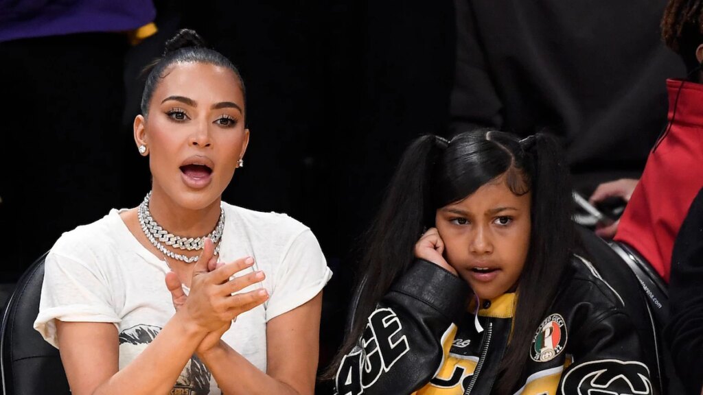 Kim Kardashian queda atónita cuando North West pide dinero a sus seguidores en las redes sociales