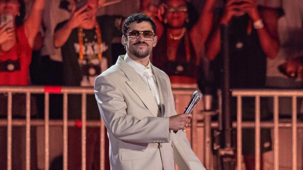El momento viral de Bad Bunny con fans mexicanos en pleno concierto de Sydney