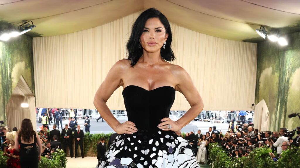 Lauren Sánchez Bezos se burla de una Met Gala ‘significativa’ mientras se prepara para copresidir y patrocinar