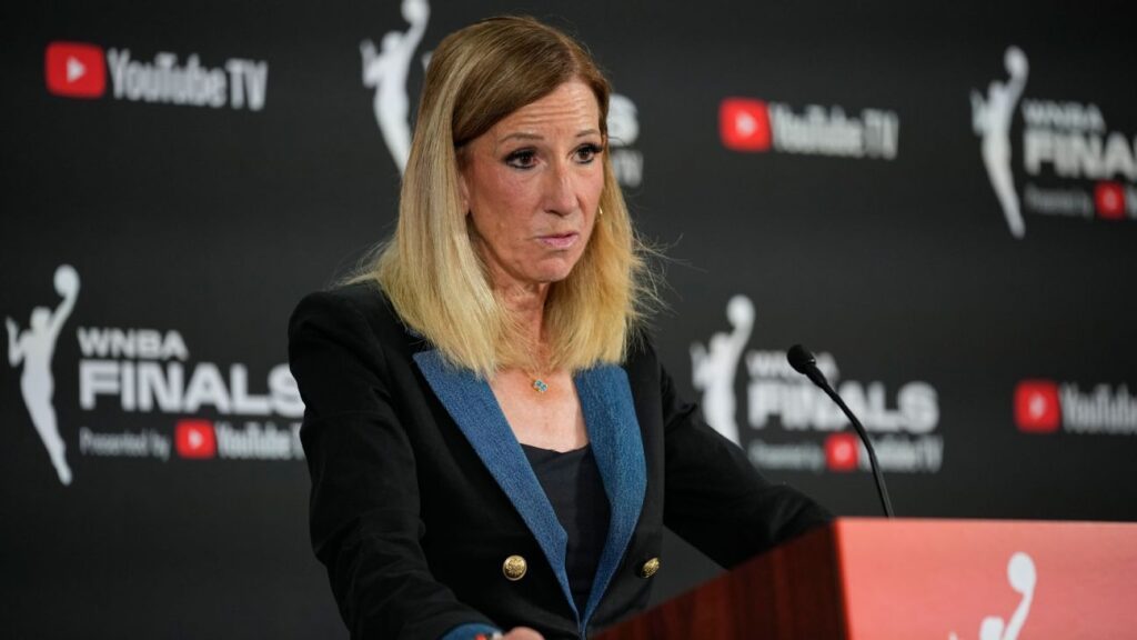 WNBA quiere acuerdo con CBA el lunes para no perjudicar la temporada