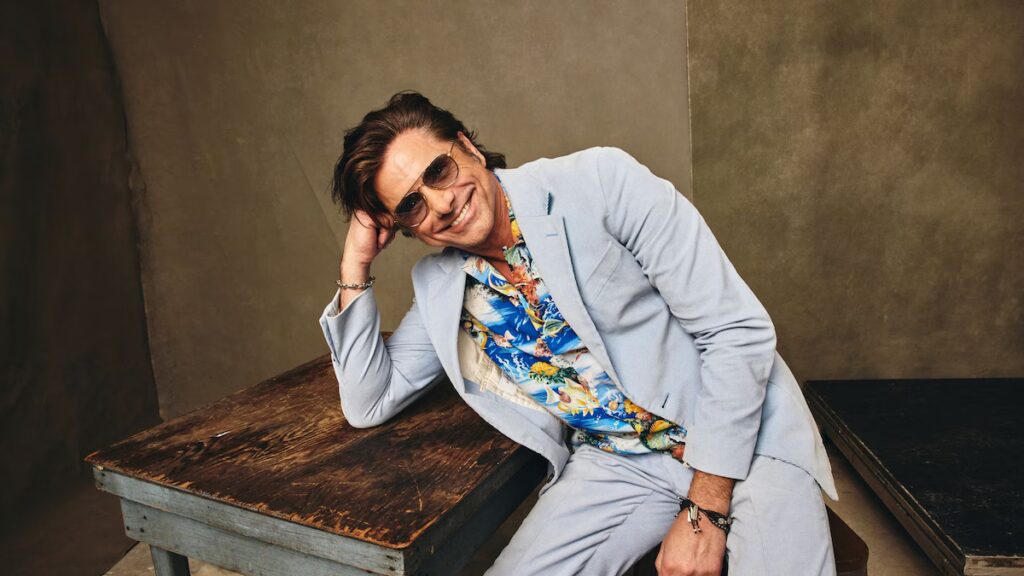 John Stamos se hace el primer tatuaje a los 62 años y el significado es más profundo de lo que piensas