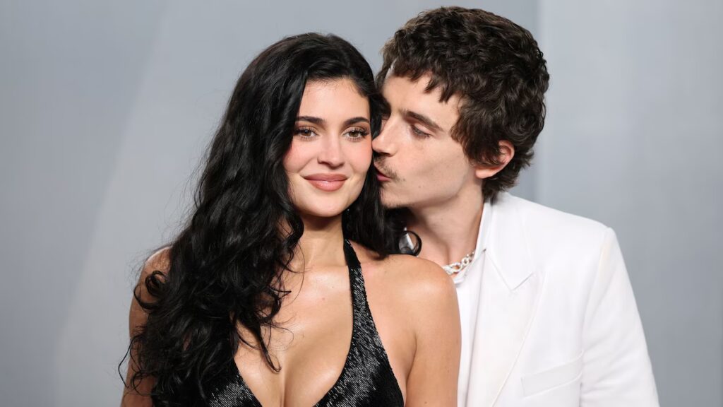 Timothée Chalamet y Kylie Jenner comparten un dulce momento en la fiesta posterior a los Oscar a pesar de su derrota