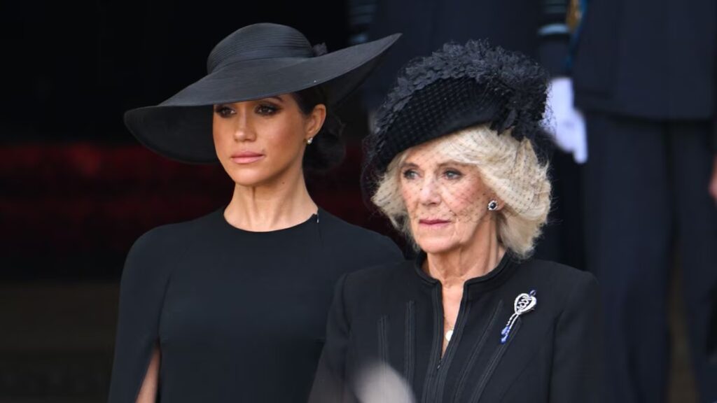 La reina Camilla le dijo a su amiga Meghan Markle que le había “lavado el cerebro” al príncipe Harry, según afirma un nuevo libro