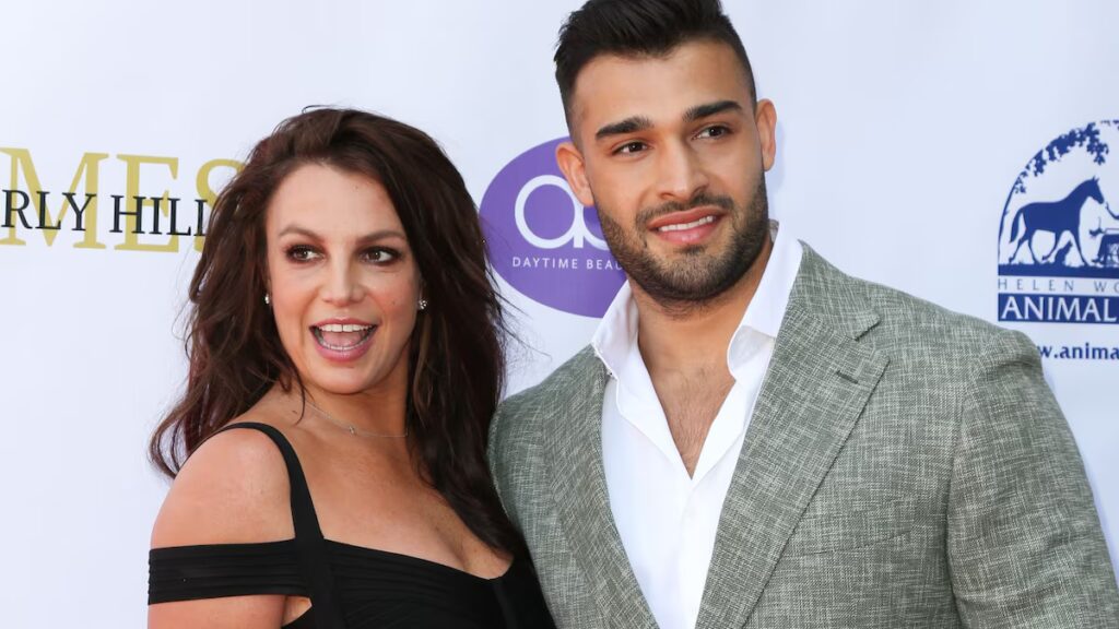 Sam Asghari reacciona al arresto de su ex esposa Britney Spears por conducir bajo los efectos del alcohol