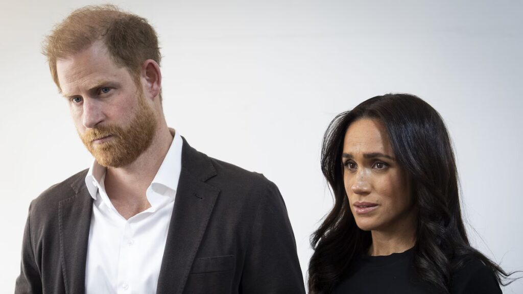 Meghan Markle y el príncipe Harry enfrentan acusaciones incómodas de que sus vecinos los están ‘evitando’