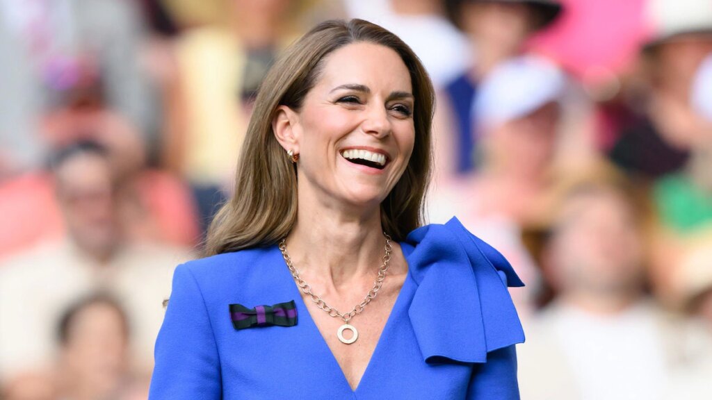 El estilista y confidente de Kate Middleton sale de palacio con grandes planes por delante