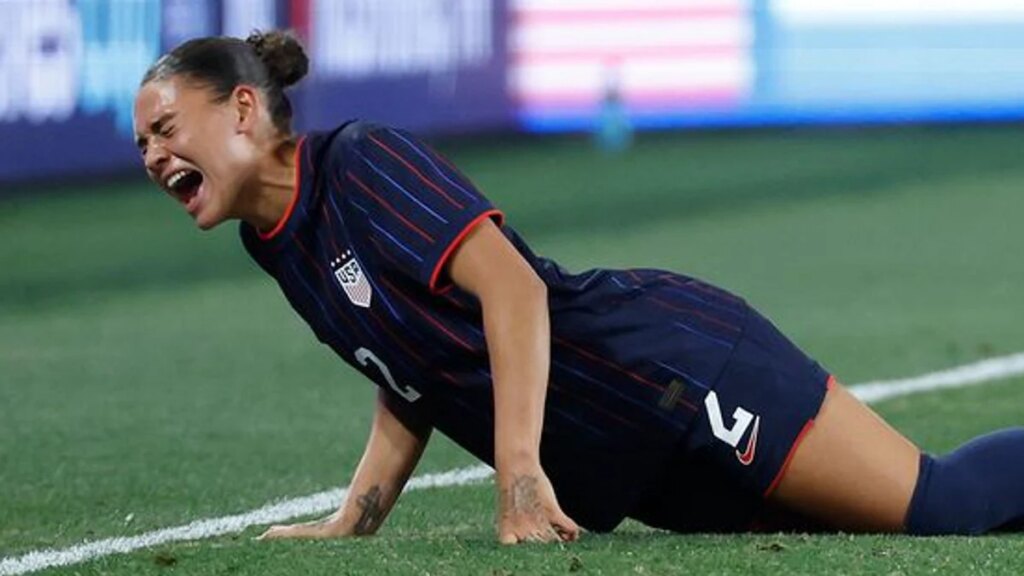Trinity Rodman cae al final del juego del USWNT después de regresar por una lesión en la espalda
