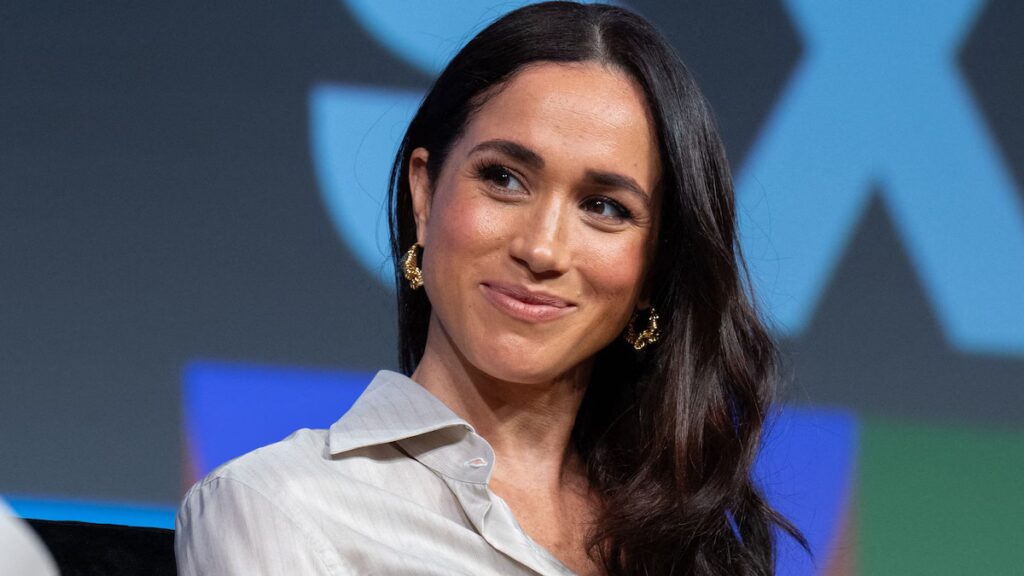 Meghan Markle deja un raro comentario en Instagram después de que su coprotagonista de ‘Suits’ dijera que se perdió su improvisación