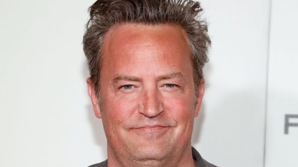 La “reina de la ketamina” sentenciada a 15 años en el caso de muerte de Matthew Perry mientras la familia habla