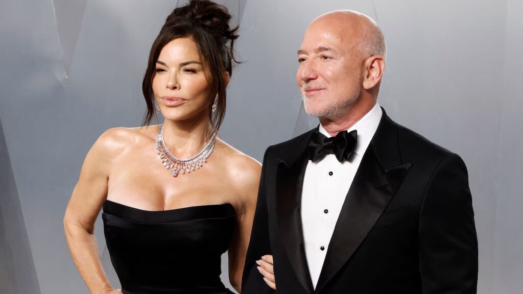 Jeff Bezos y Lauren Sánchez Bezos visitan las Islas Galápagos antes de la Met Gala 2026