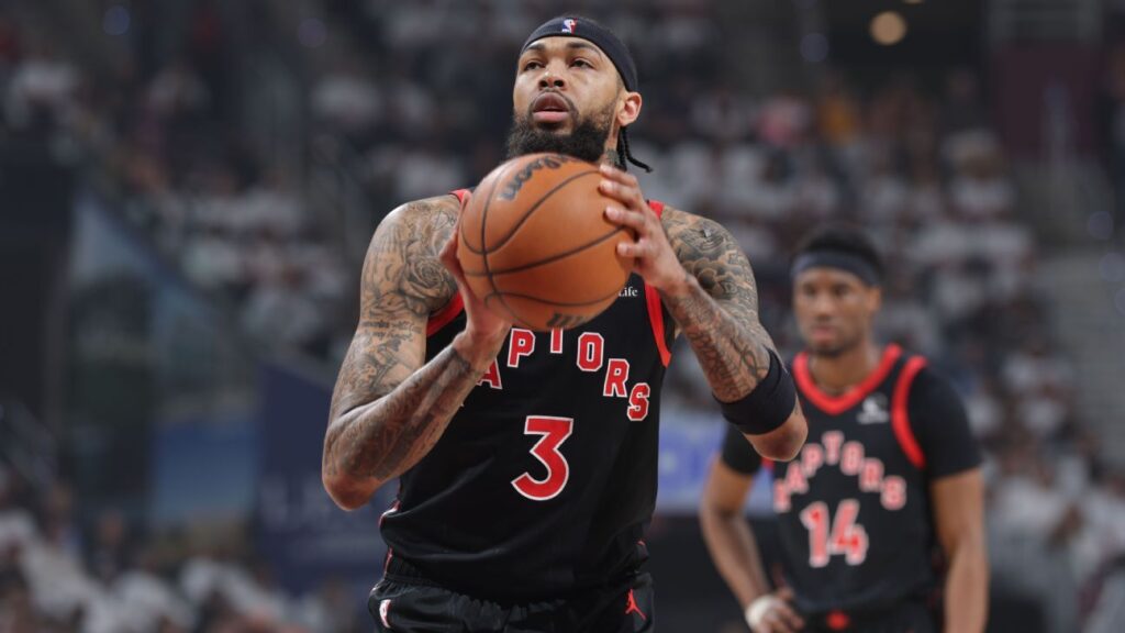 Brandon Ingram (talón), de Raptors, abandona revés de J5 vs. Cavs