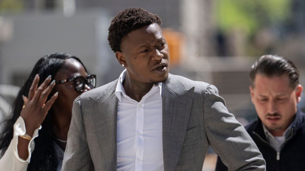 Fiscales planean presentar nuevos cargos contra Terry Rozier