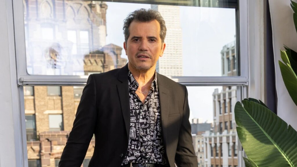 John Leguizamo sobre Dear Killer Nannies, paternidad y comedia