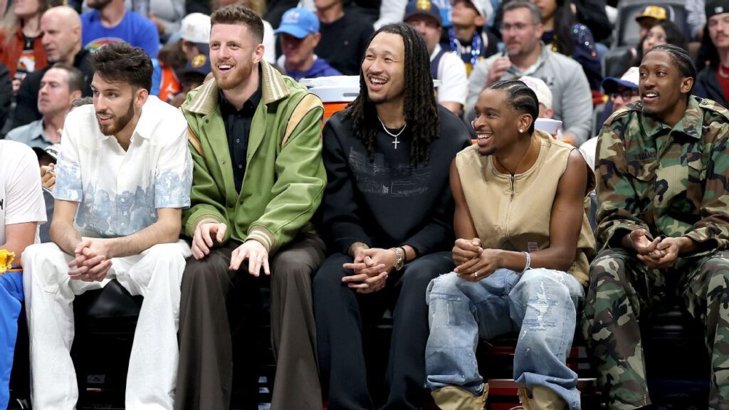 La jornada del viernes de la NBA tuvo 168 jugadores ausentes