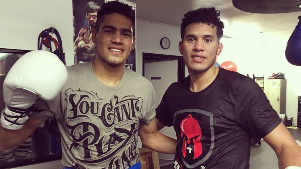 Los ‘200 rounds de sparring’ que unieron a Benavidez y ‘El Zurdo’