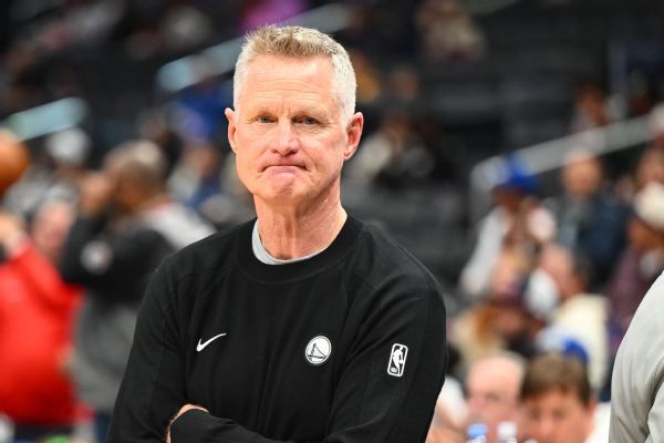 Los Warriors se reúnen con Kerr; sin prisa por decisión, fuentes