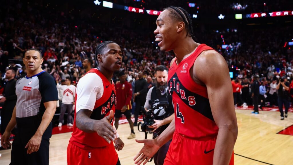 Raptors igualan la serie con apretada victoria sobre Cavaliers