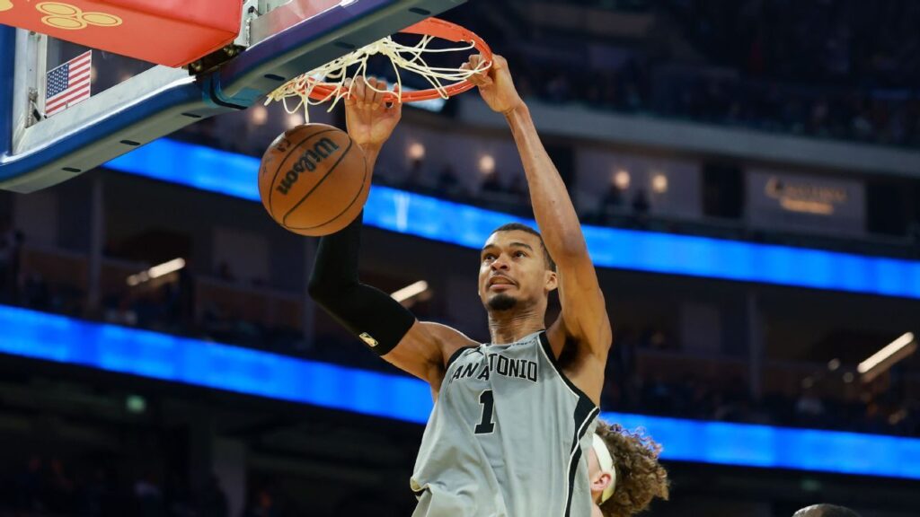 Wembanyama cerró otra noche fantástica en los Spurs; ganaron Celtics, Knicks y Nuggets