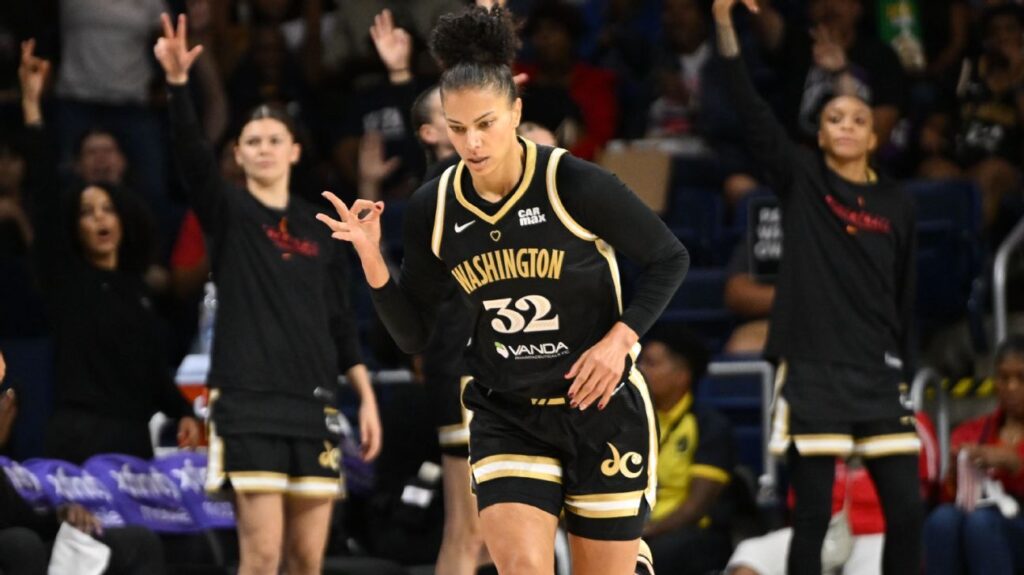 Wings incorporan a la alera Alysha Clark con contrato de un año